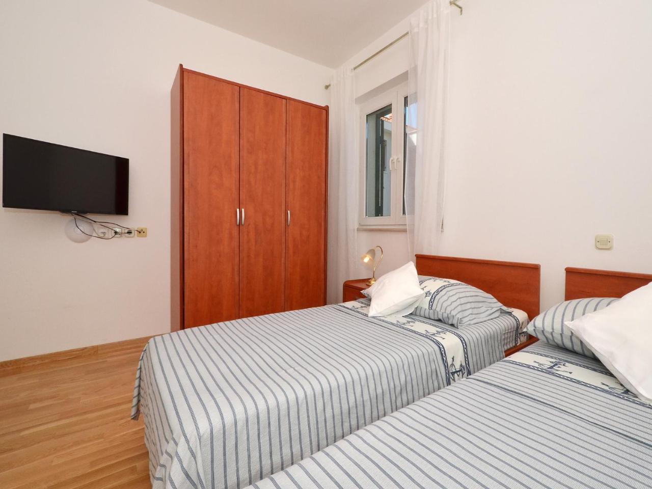 Apartments Nera Подстрана Екстериор снимка