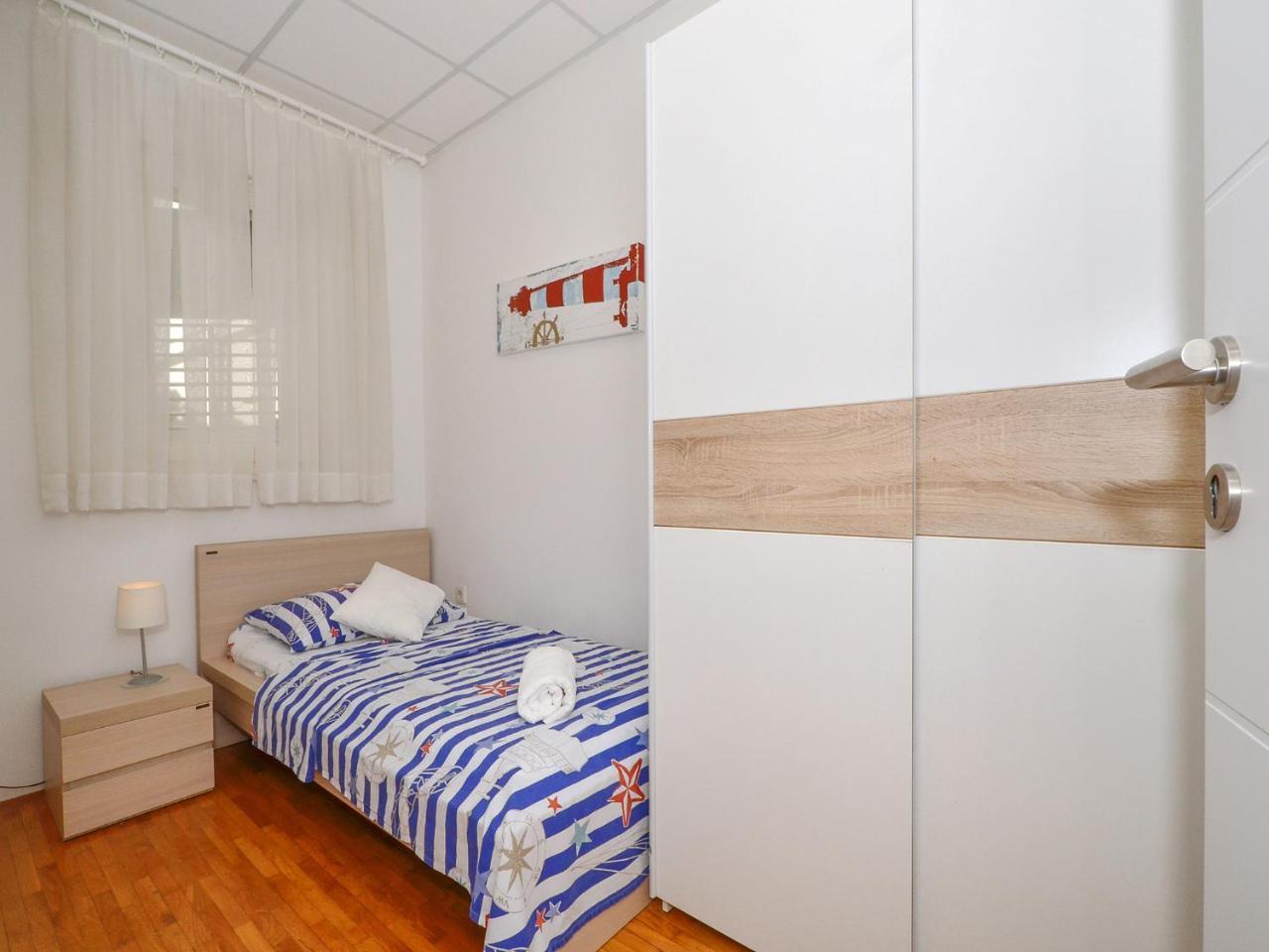 Apartments Nera Подстрана Екстериор снимка