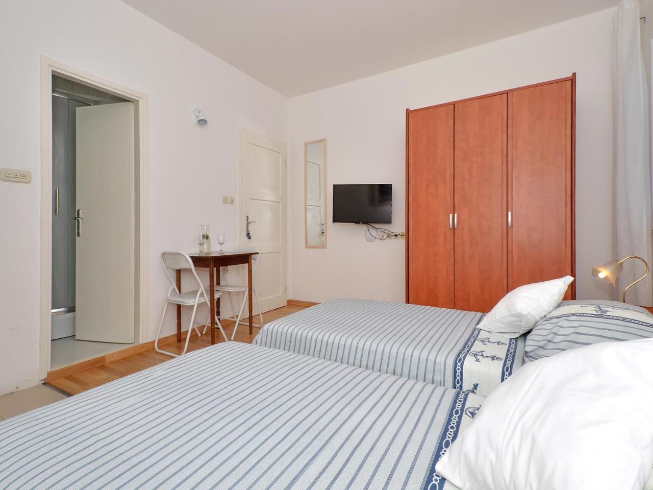 Apartments Nera Подстрана Екстериор снимка