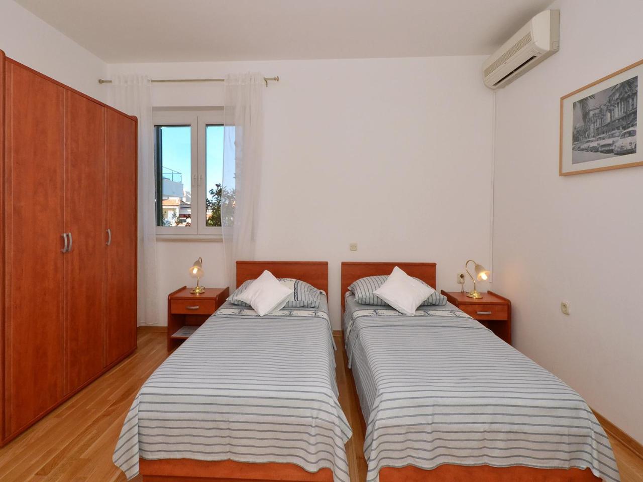 Apartments Nera Подстрана Екстериор снимка