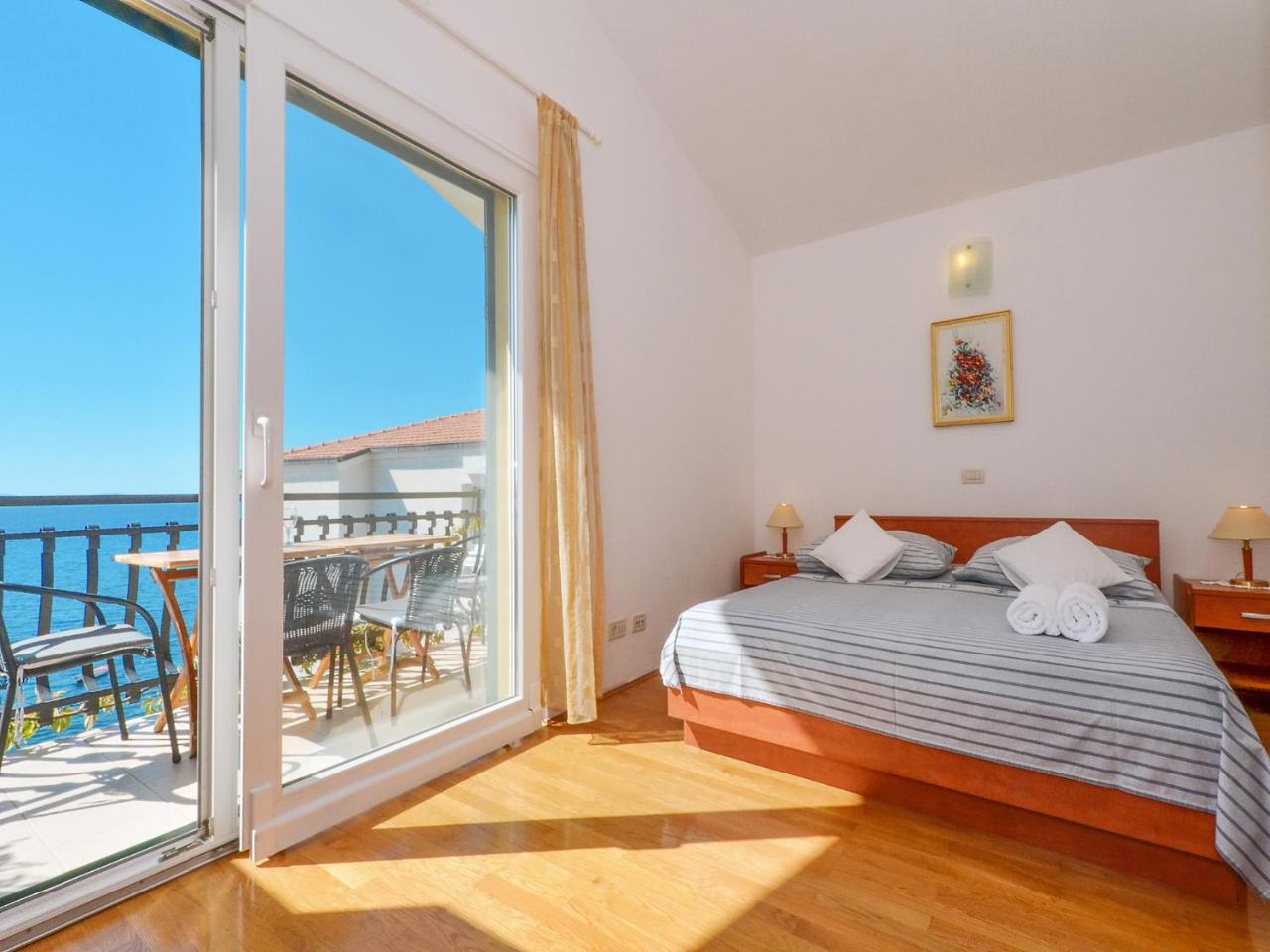 Apartments Nera Подстрана Екстериор снимка